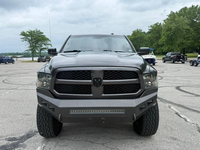 ram ram 1500 classic 2019 3C6JR7AT8KG523090 image ram ram 1500 classic 2019 3C6JR7AT8KG523090 image